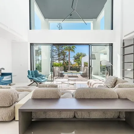 Harmonia: Luxury Beachside Retreat With Breathtaking Views In Marbella