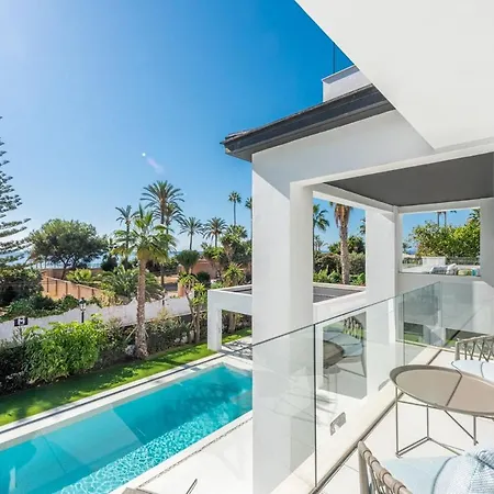 Harmonia: Luxury Beachside Retreat With Breathtaking Views In * Marbella