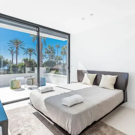 Harmonia: Luxury Beachside Retreat With Breathtaking Views In * Marbella